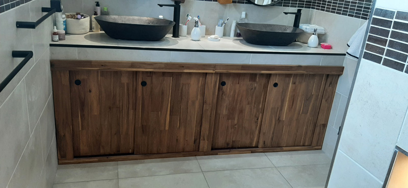 Espace avant agencement meuble bois